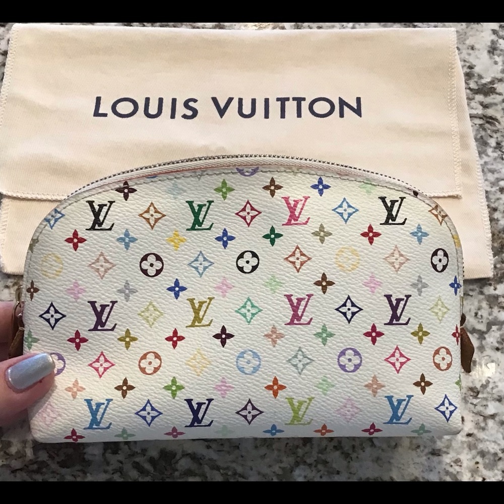💥REDUCED & FINAL 💯Auth LV RARE multicolor pouch